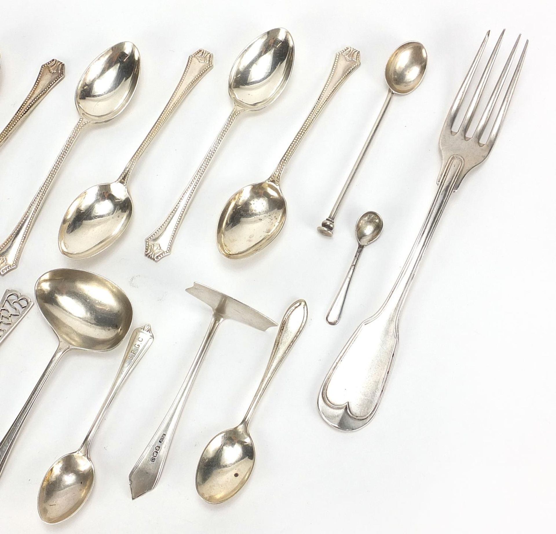 Georgian and later silver flatware including 1810 tablespoon, set of six teaspoons by Wilmot - Image 3 of 4