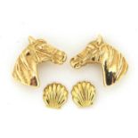 Two pair of 9ct gold stud earrings comprising horse heads and shells, 1.1cm and 6mm high, 3.0g :
