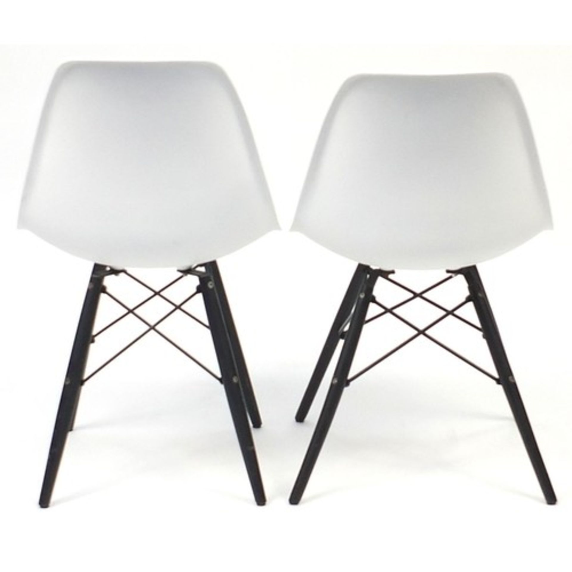 Early Arkana tulip table and five modern Eames design Eiffel Tower chairs, the table 73cm high x 12 - Image 5 of 12