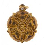 9ct gold Tudor rose charm, 1.2cm in diameter, 0.7g :For Further Condition Reports Please Visit Our