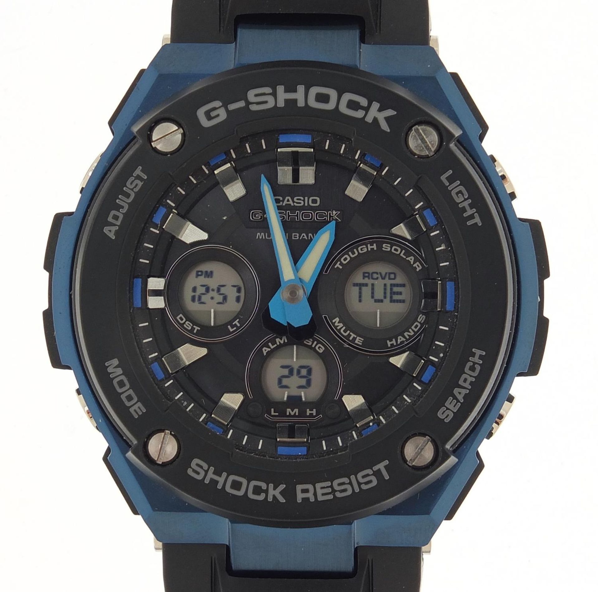 Casio, gentlemen's G-Shock wristwatch with box and paperwork, model GST-W300G :For Further Condition