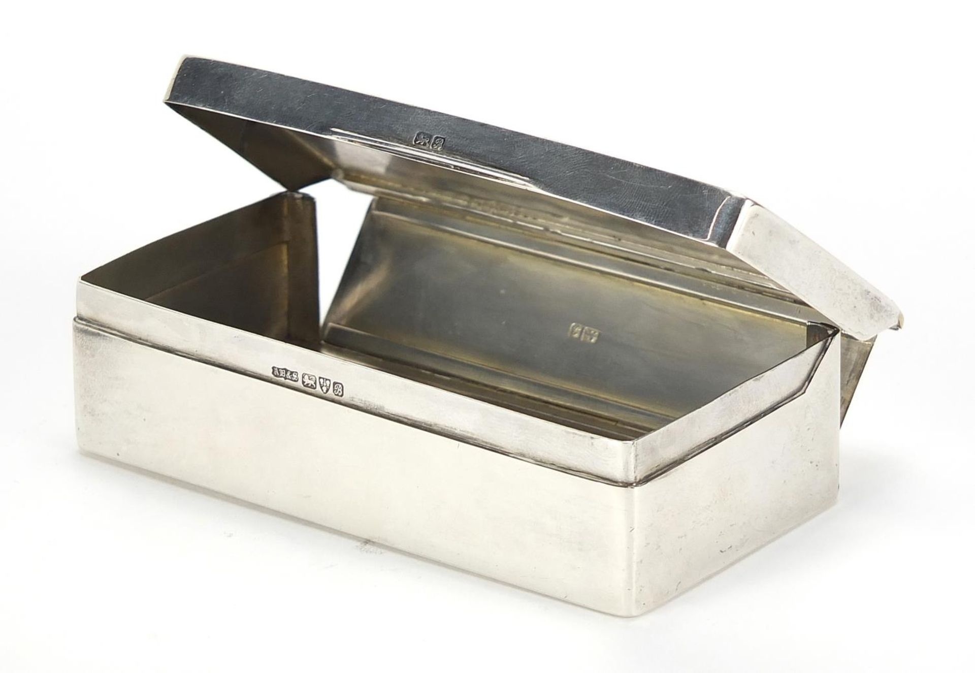 Andrew Barrett & Sons, Edward VII silver sandwich box, Chester 1902, 3cm high x 11.5cm W x 5.5cm - Image 2 of 5