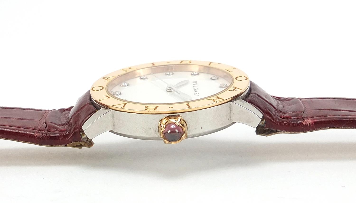 Bvlgari, 18ct gold automatic ladies wristwatch with diamond set mother of pearl dial and cabochon - Image 4 of 11