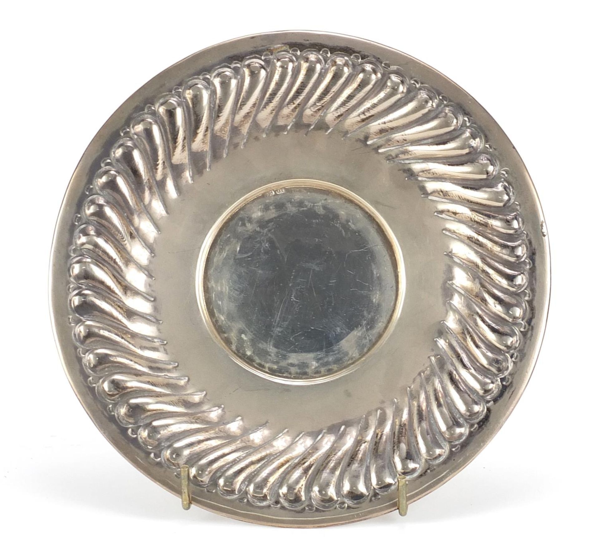 Continental 900 grade silver plate, impressed marks, 19.5cm in diameter, 197.6g :For Further