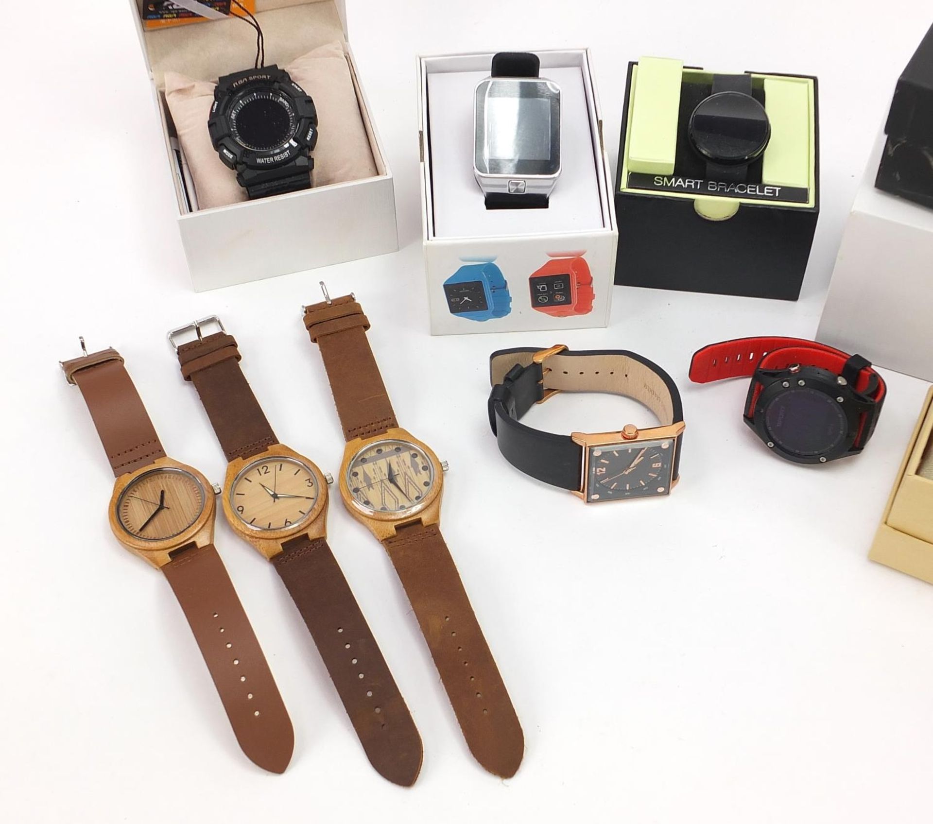 Thirteen gentlemen's wristwatches with boxes including android smart watch, DWG, Songdu, RGA - Image 2 of 3