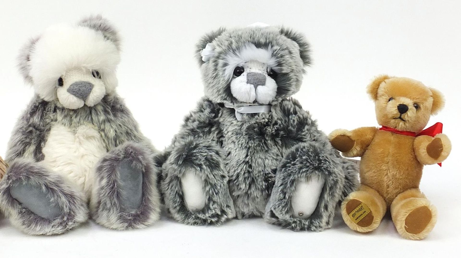 Six teddy bears with jointed limb including Merrythought, Isabelle Lee and Kaycee bears, the largest - Image 3 of 7