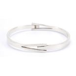 Modernist silver hinged bangle, 7cm wide, 25.0g : For Further Condition Reports Please Visit Our