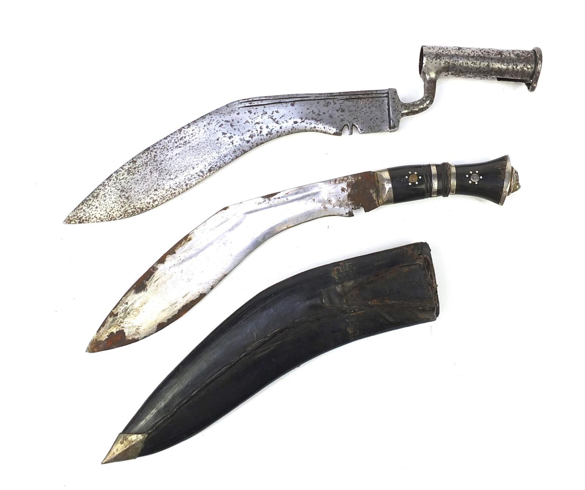 Military interest Kukri knife and a bayonet impressed JS/25, the largest 45.5cm in length : For