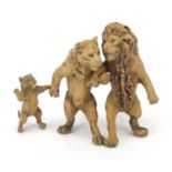 Cold painted bronze lion family in the style of Franz Xaver Bergmann, 8cm wide : For Further