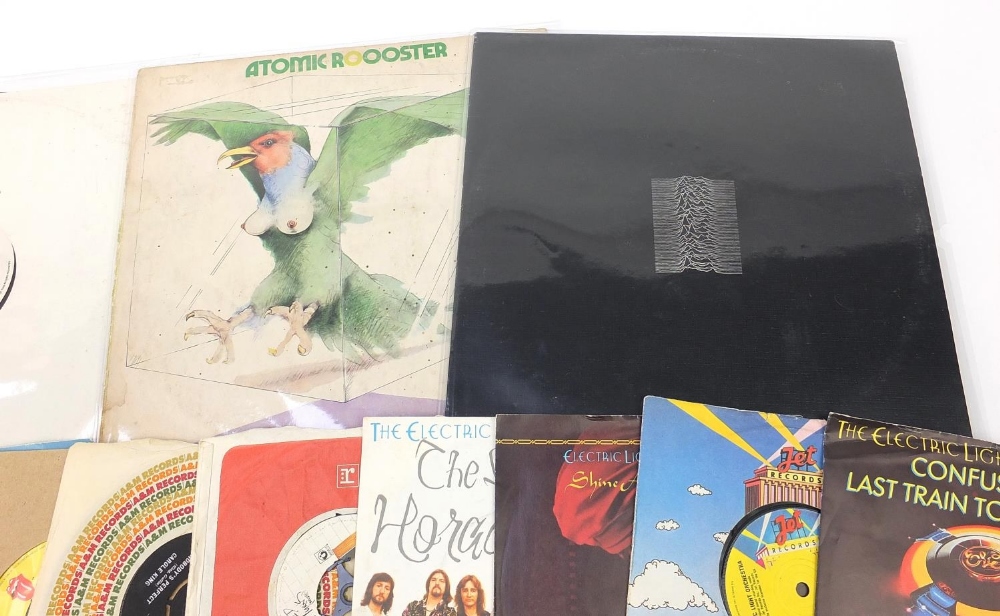 Vinyl LP's and singles including The Beatles Let It Be Red Apple cover, Joy Division Unknown - Image 3 of 11