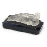 Clear and black crystal desk weight in the form of a Chinese girl, 11.5cm wide : For Further
