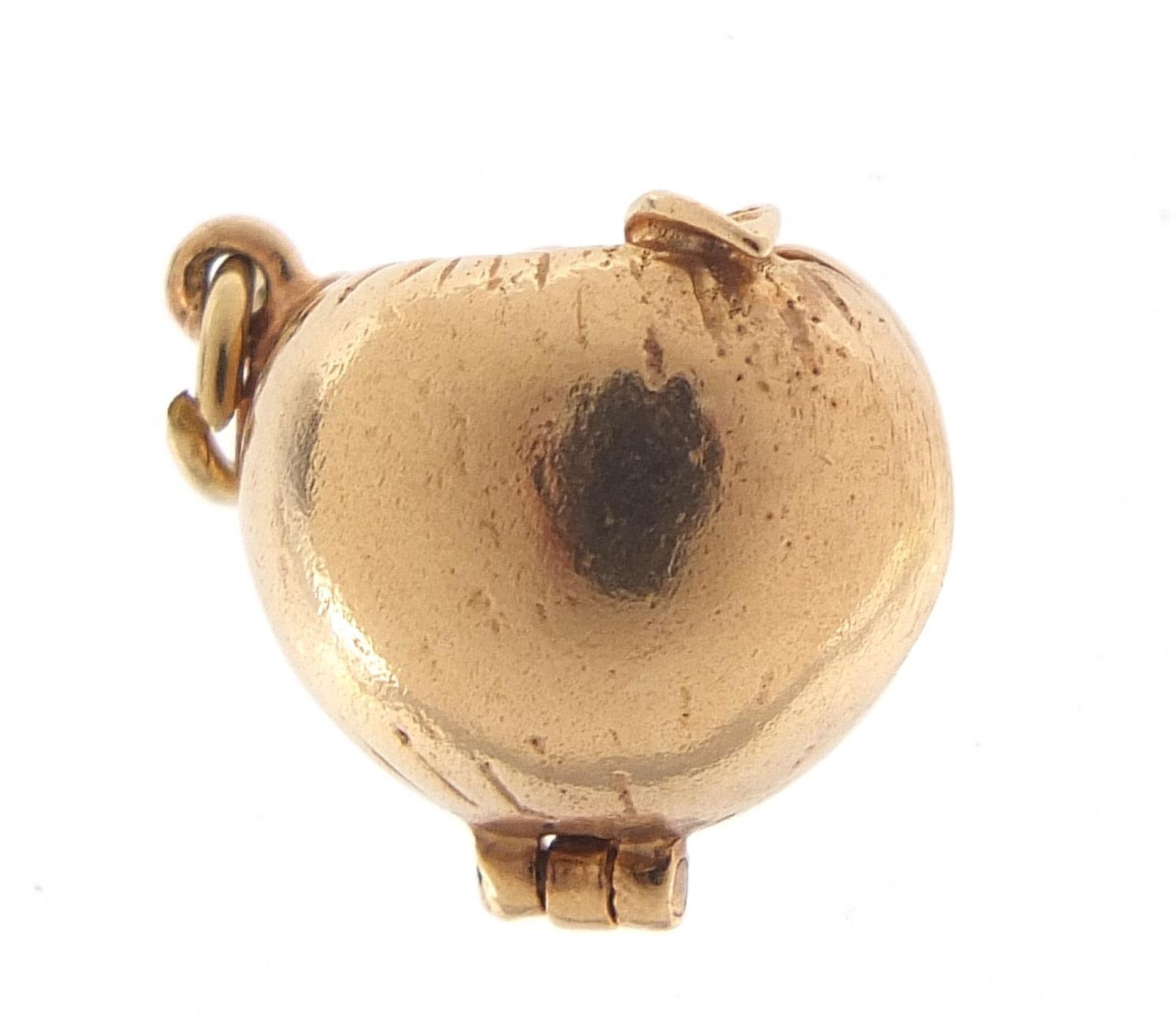 9ct gold apple charm opening to reveal Adam and Eve, 1.2cm high, 4.3g : For Further Condition - Image 3 of 5