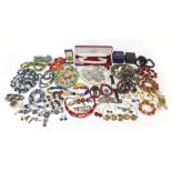 Vintage and later costume jewellery including polished stone necklaces, brooches and bracelets : For