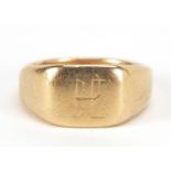 15ct gold signet ring, size K, 12.0g : For Further Condition Reports Please Visit Our Website -