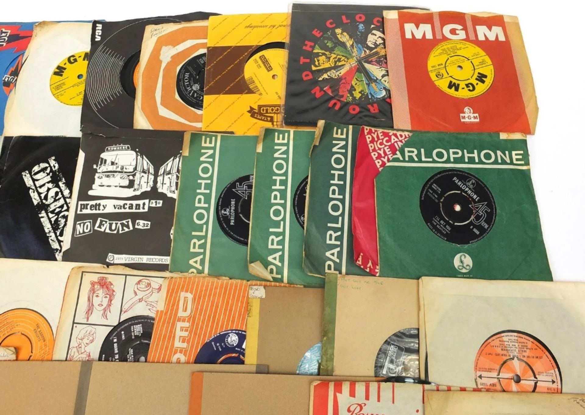 Collection of 45rpm singles including Hedge Hoppers Anonymous, Elvis Presley, David Bowie, Archie - Image 16 of 32