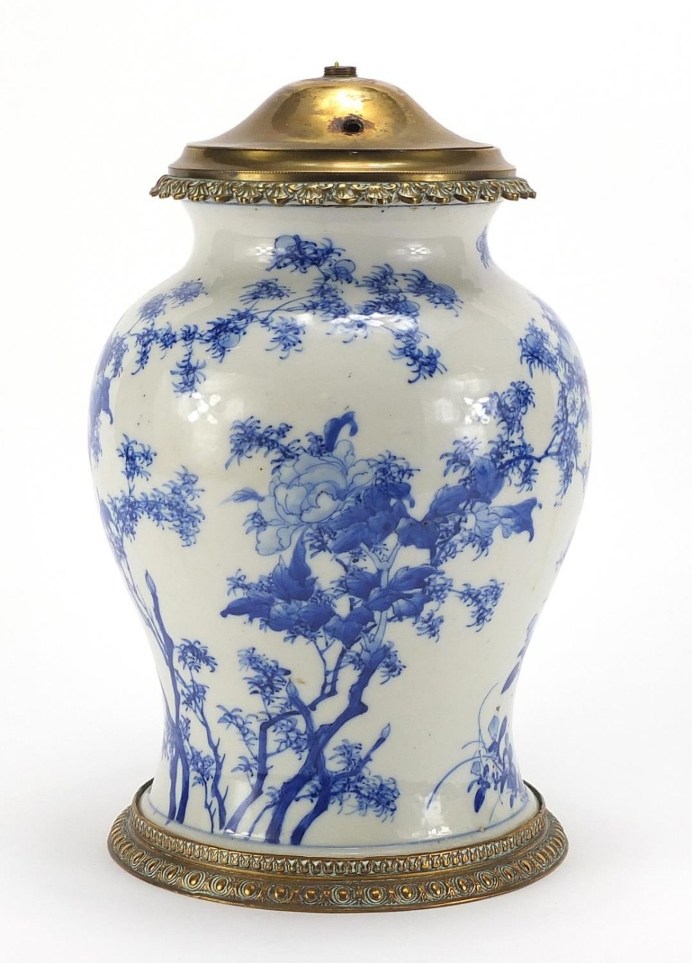 Japanese blue and white porcelain baluster vase table lamp with brass mounts, hand painted with - Image 2 of 6