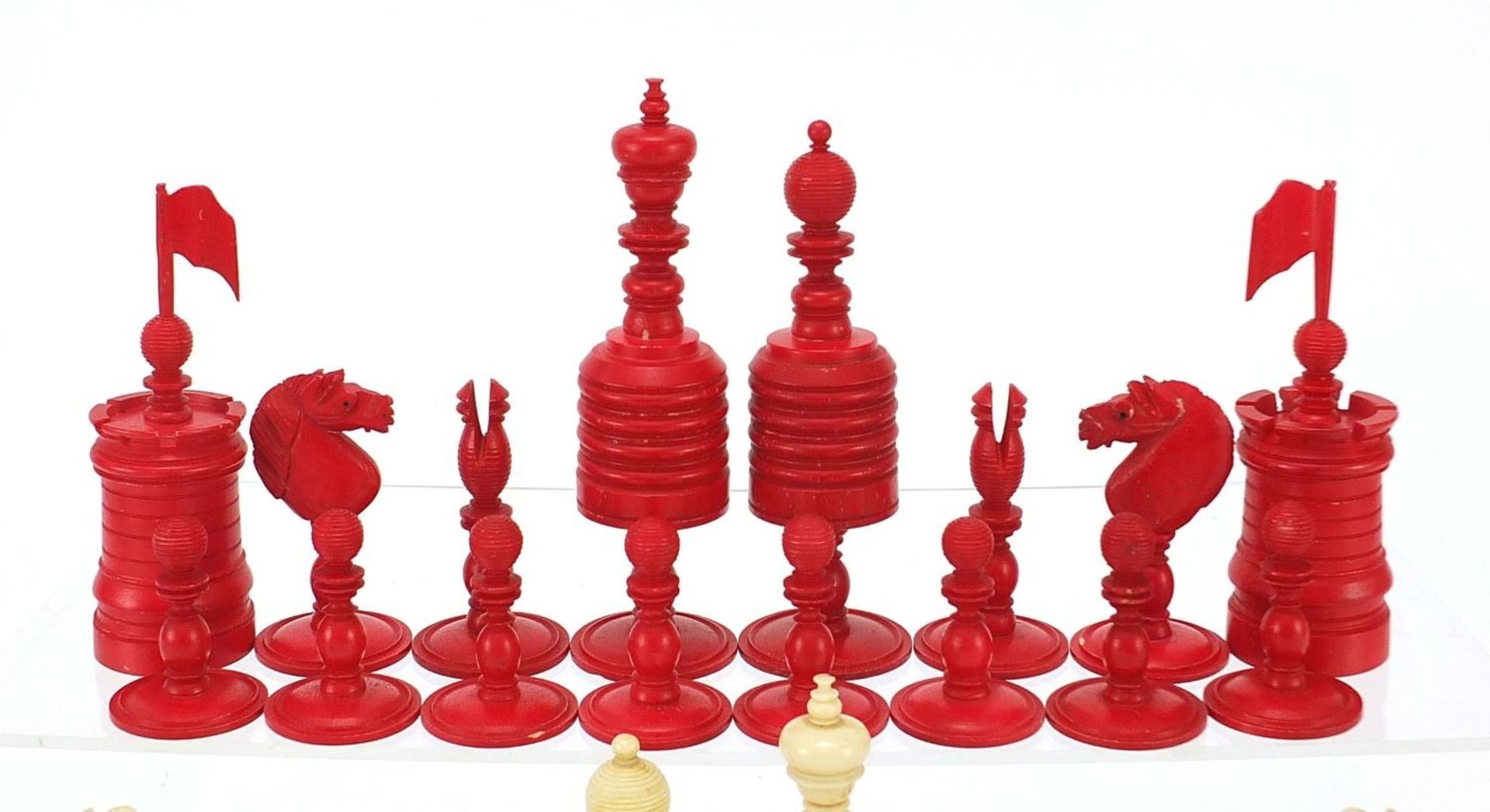 19th century half stained carved bone chess set, the largest pieces each 12cm high : For Further - Image 3 of 7