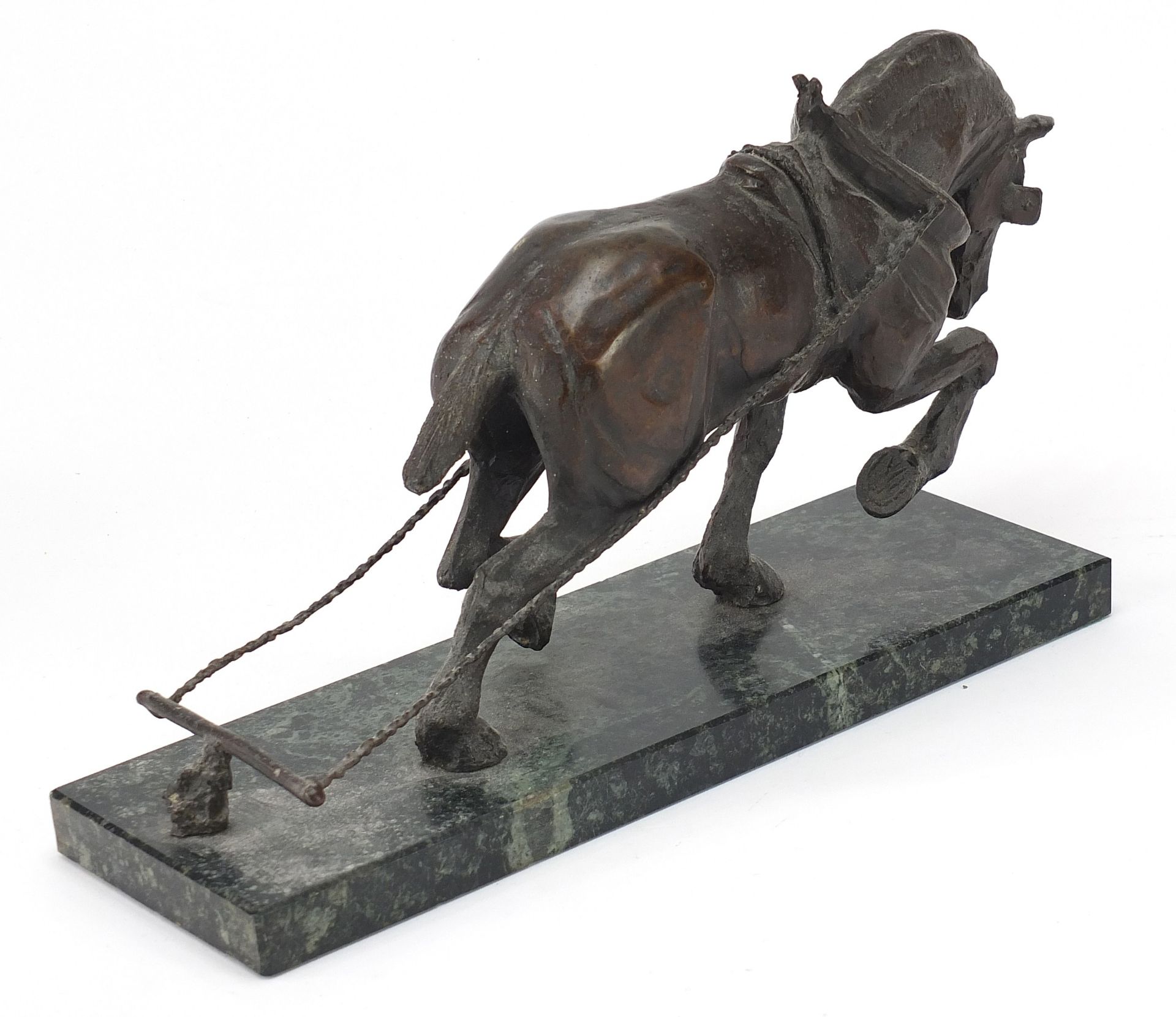 Patinated bronze workhorse raised on a rectangular green marble base, 32cm in length : For Further - Image 4 of 6