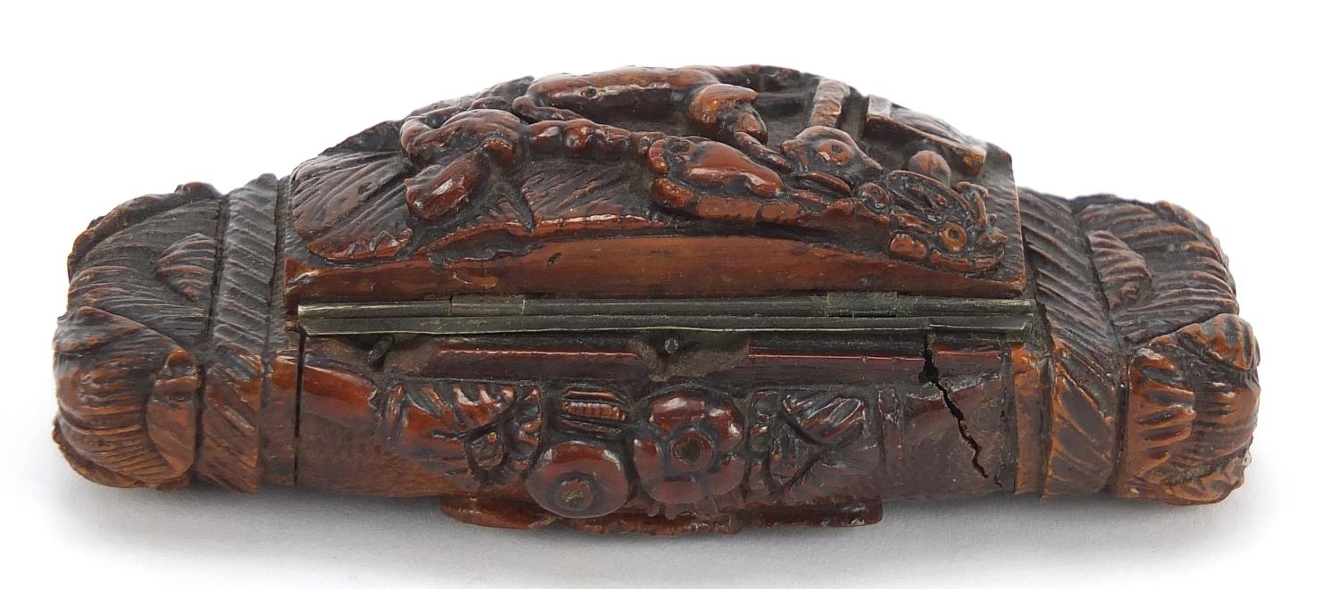 Antique coquilla nut snuff box carved with figure and dog beside a tree and an Irish rose, 10cm wide - Image 7 of 14