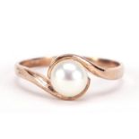 9ct rose gold pearl ring, size O, 2.1g : For Further Condition Reports Please Visit Our Website -