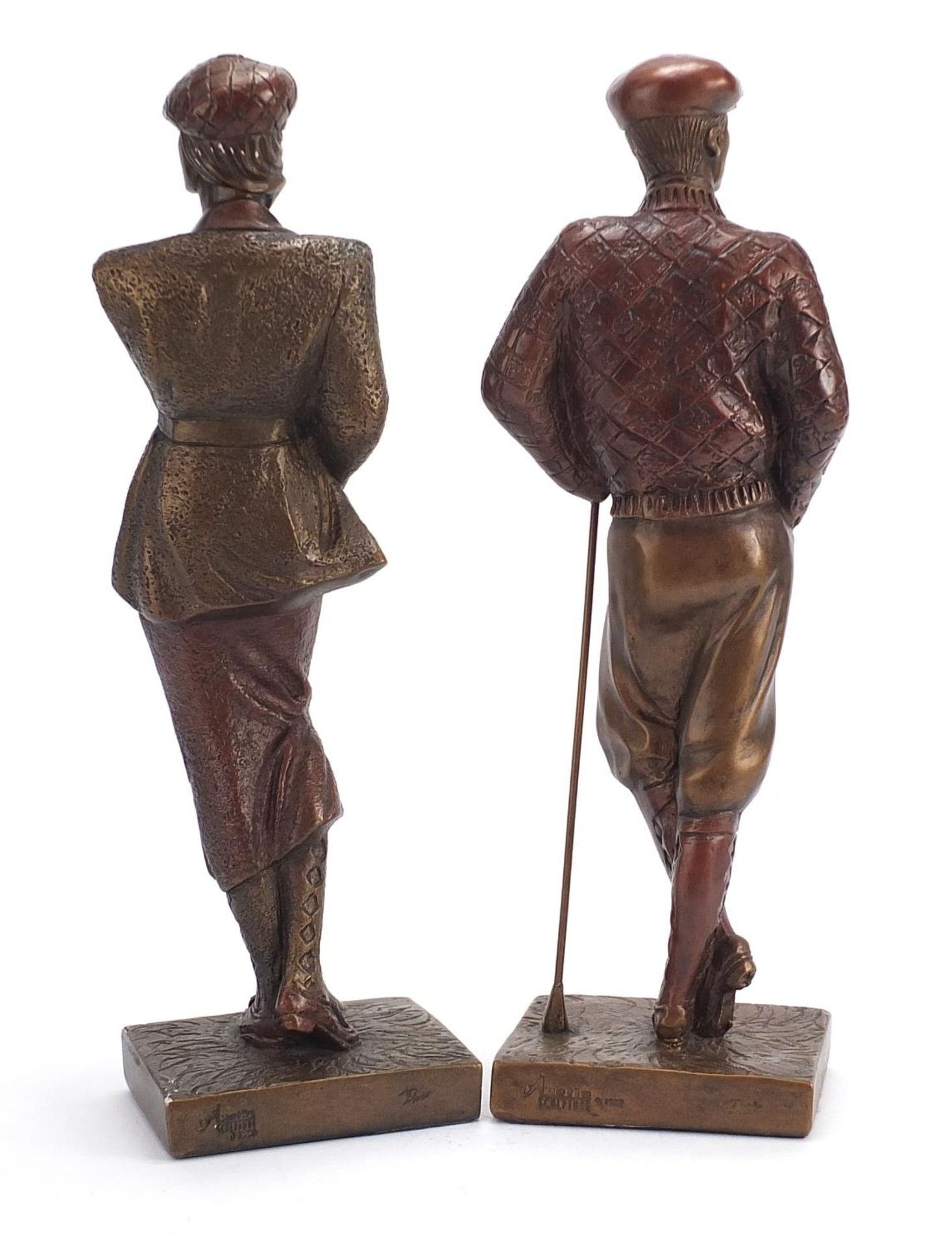 Hand painted plaster figures of golfers, the largest 42cm high : For Further Condition Reports - Bild 2 aus 5