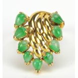 Chinese 14ct gold green jade ring in the form of a bunch of bananas, size L/M, 6.5g : For Further
