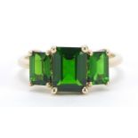 9ct gold olivine three stone ring, size L/M, 2.5g : For Further Condition Reports Please Visit Our