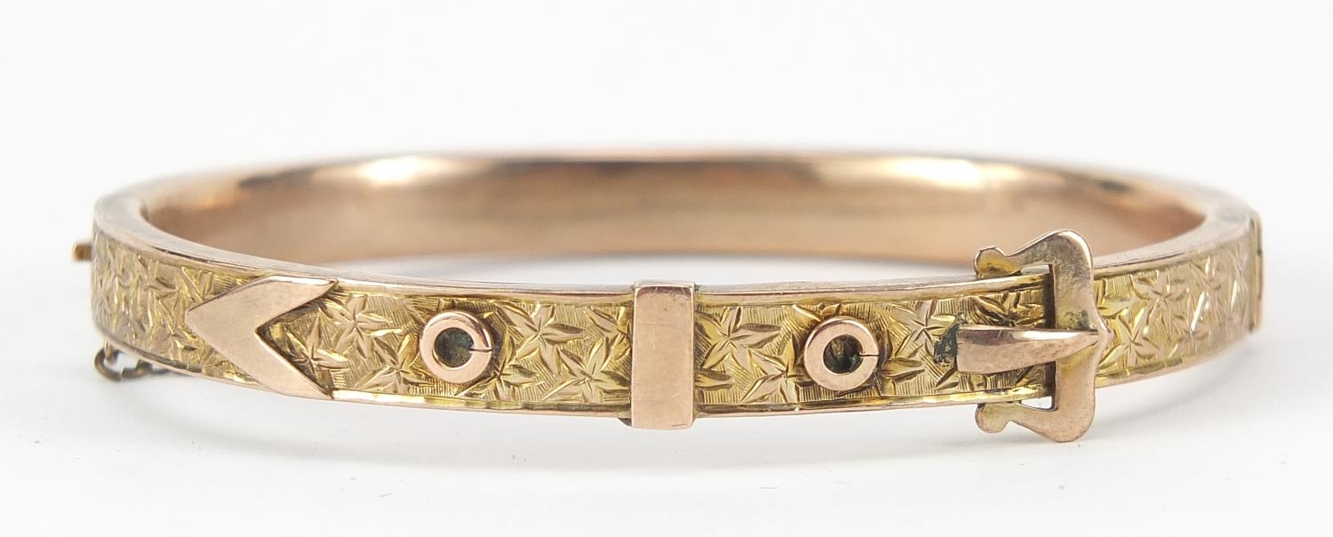 Victorian unmarked gold belt buckle design hinged bangle, 6.5cm wide, 10.2g : For Further