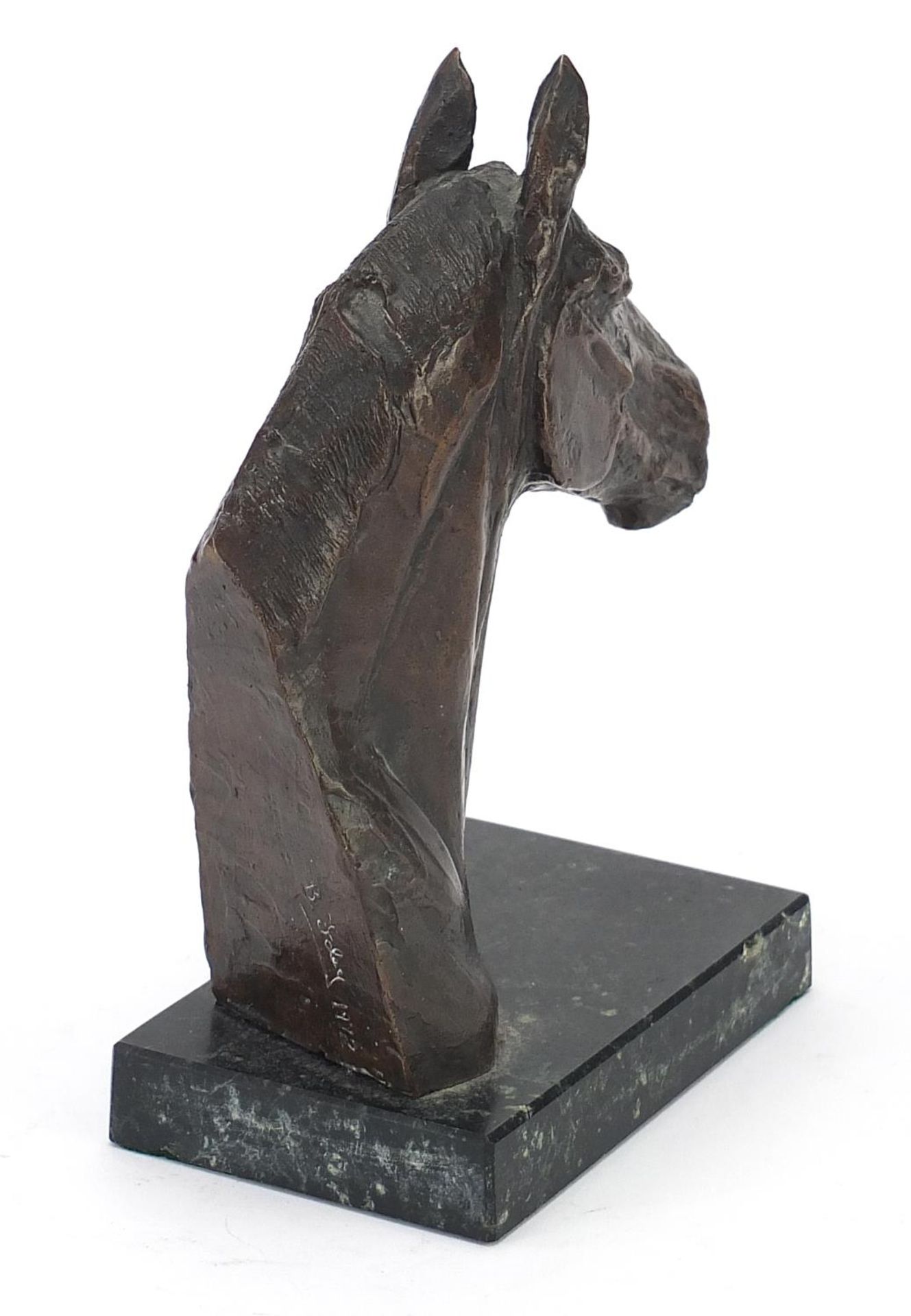 Patinated bronze horsehead raised on a rectangular marble base, 19cm high : For Further Condition - Image 2 of 4