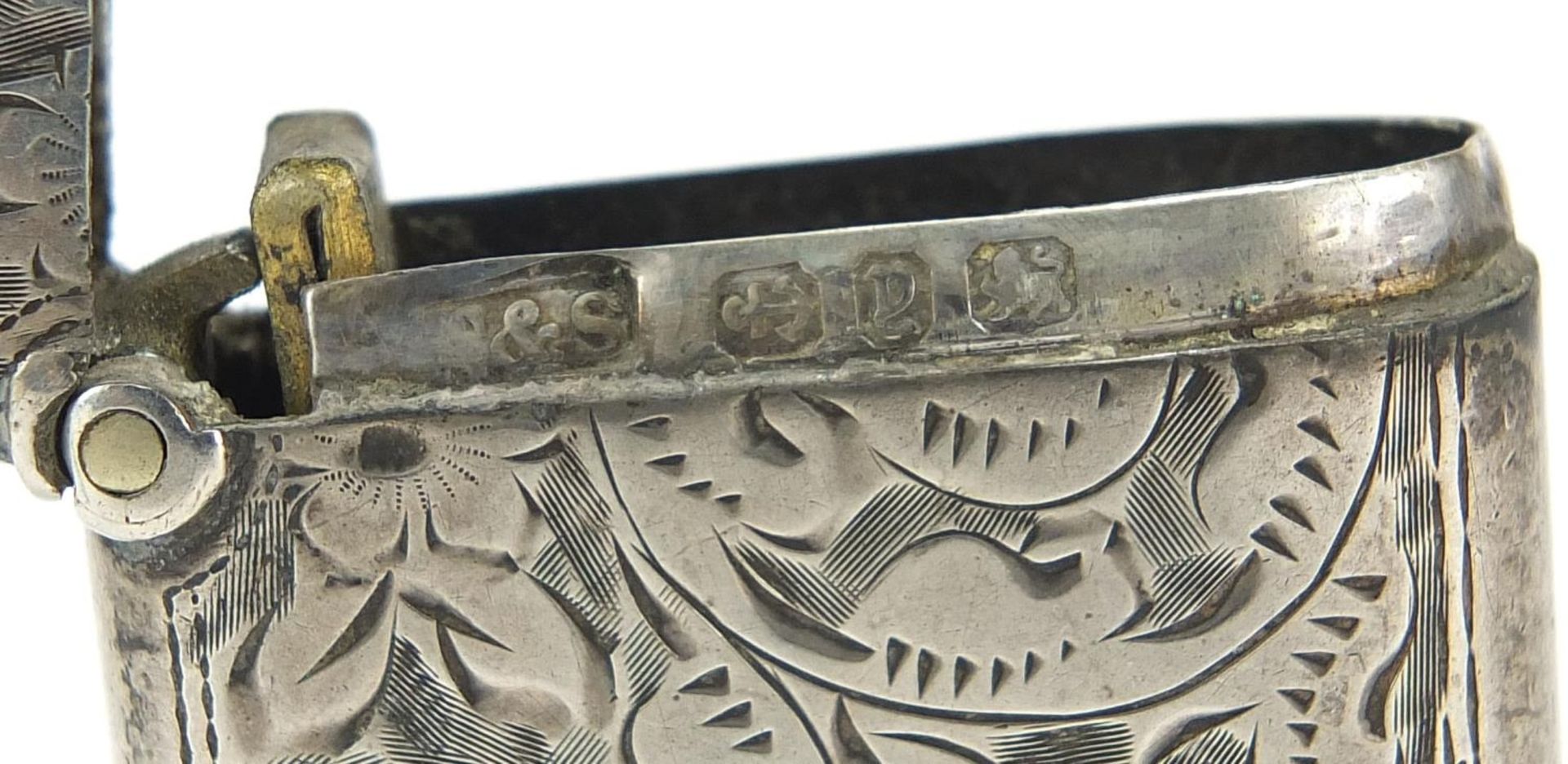 Three Victorian and later silver vestas with engraved decoration, Chester 1899, Birmingham 1898 - Image 13 of 14
