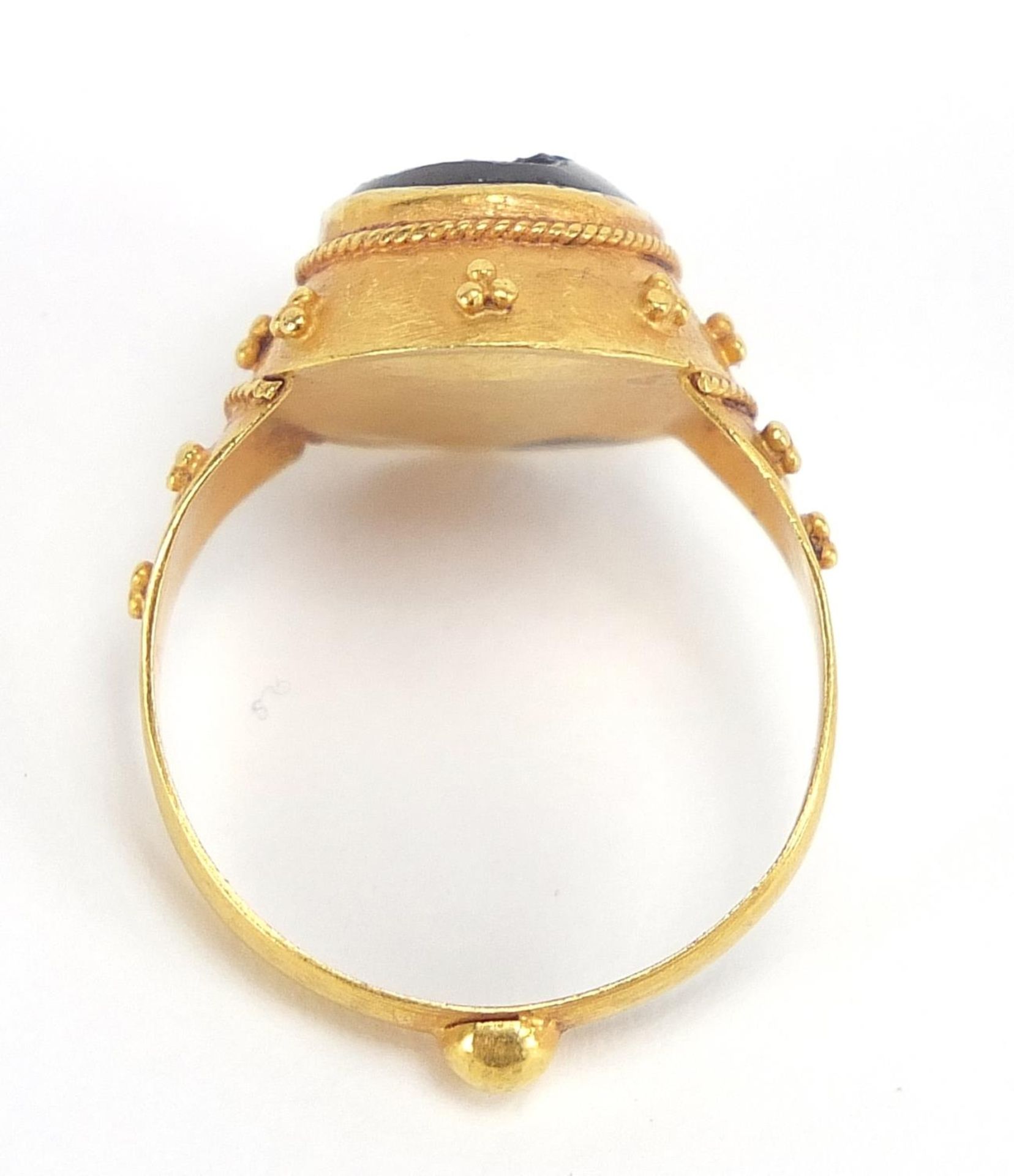 Antique unmarked gold intaglio silver ring carved with a gladiator head, (tests as 15ct+) size M, - Image 4 of 4