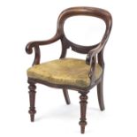 Victorian mahogany Gainsborough chair with serpentine front, leather seat and fluted legs, 90.5cm