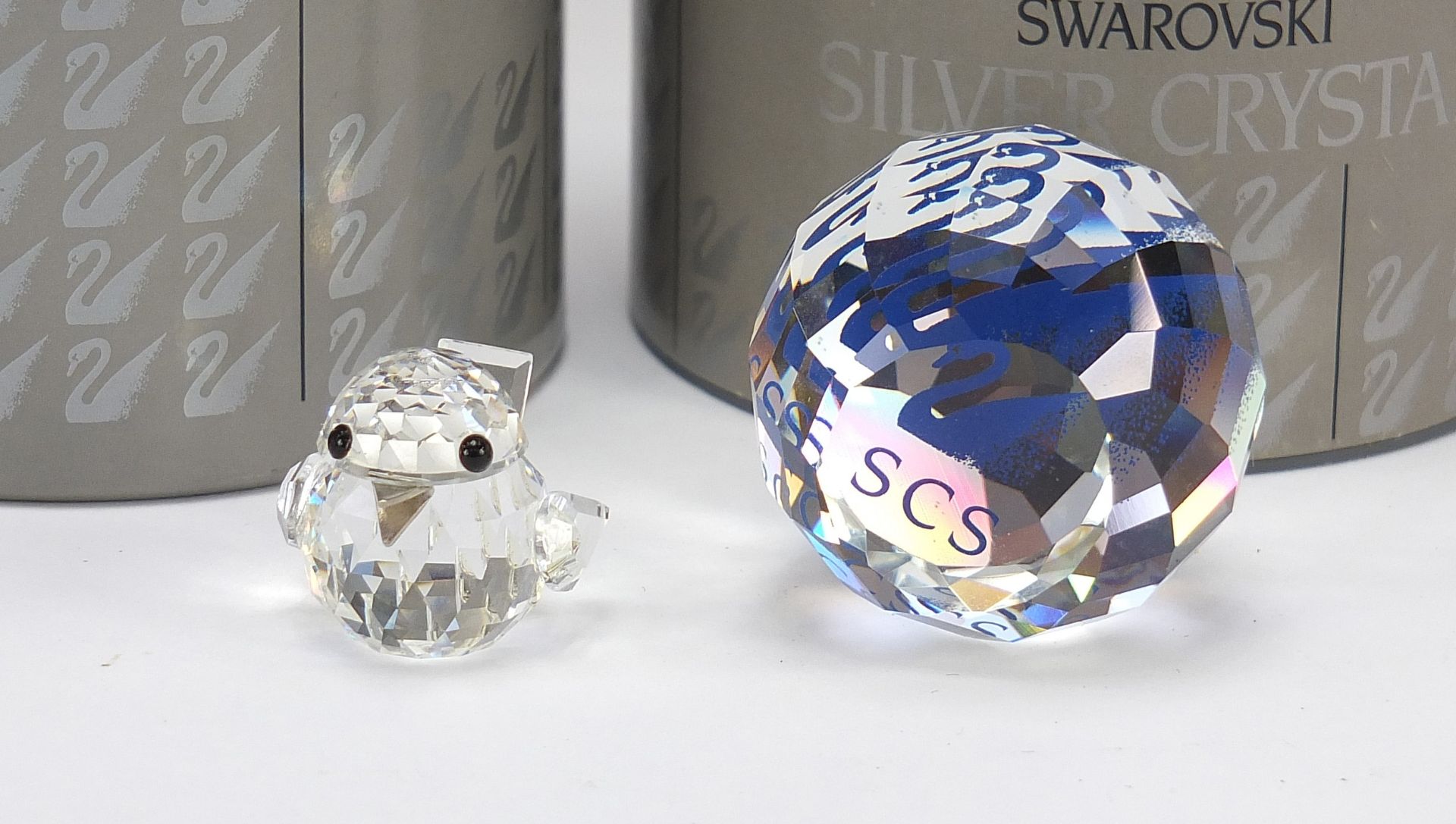 Eight Swarovski Crystal animals with boxes, including penguin, hedgehog and owl, the largest 8cm - Image 3 of 5