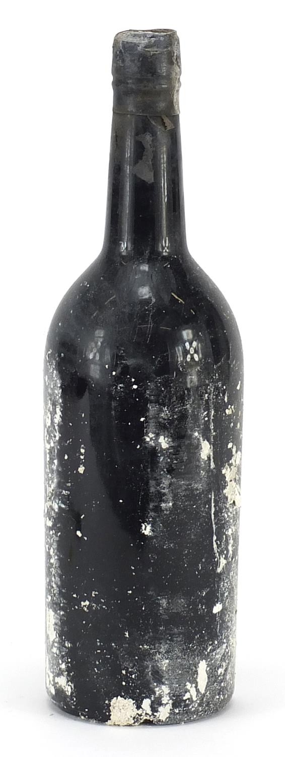 Bottle of 1970 Warres port : For Further Condition Reports Please Visit Our Website - Updated Daily - Image 2 of 3