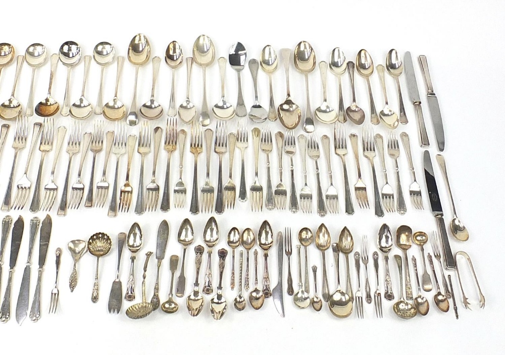 Silver plated and stainless steel cutlery including S Hart & Co examples : For Further Condition - Image 3 of 5