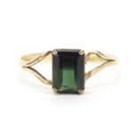 Unmarked gold olivine ring, (tests as 18ct gold) size Q, 1.2g : For Further Condition Reports Please