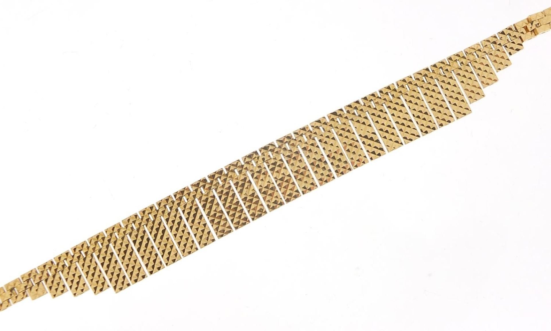 9ct gold Egyptian design necklace, 43cm in length, 34.0g : For Further Condition Reports Please