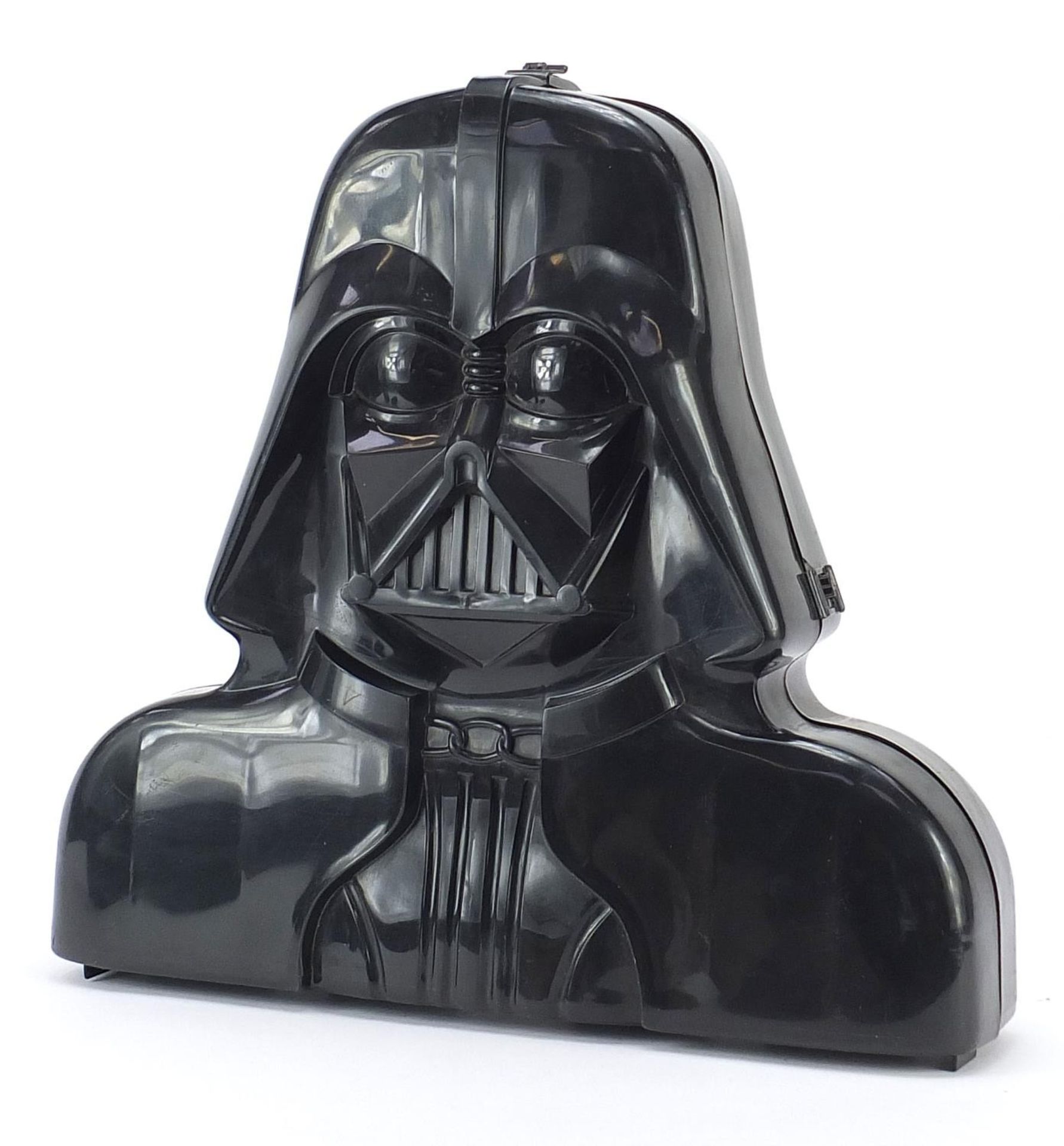 Vintage Star Wars action figure collector's case in the form of Darth Vader, 38cm high : For Further - Image 6 of 6