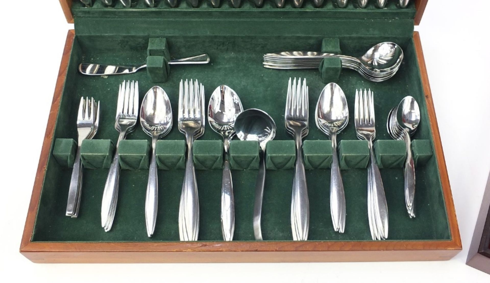 Two canteens of stainless steel cutlery including a 58 piece example by Anefa, the largest 45cm wide - Bild 5 aus 10