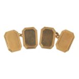 Pair of 9ct gold cufflinks, housed in a Smart Turnout tooled leather fitted box, 1.6cm wide, 9.