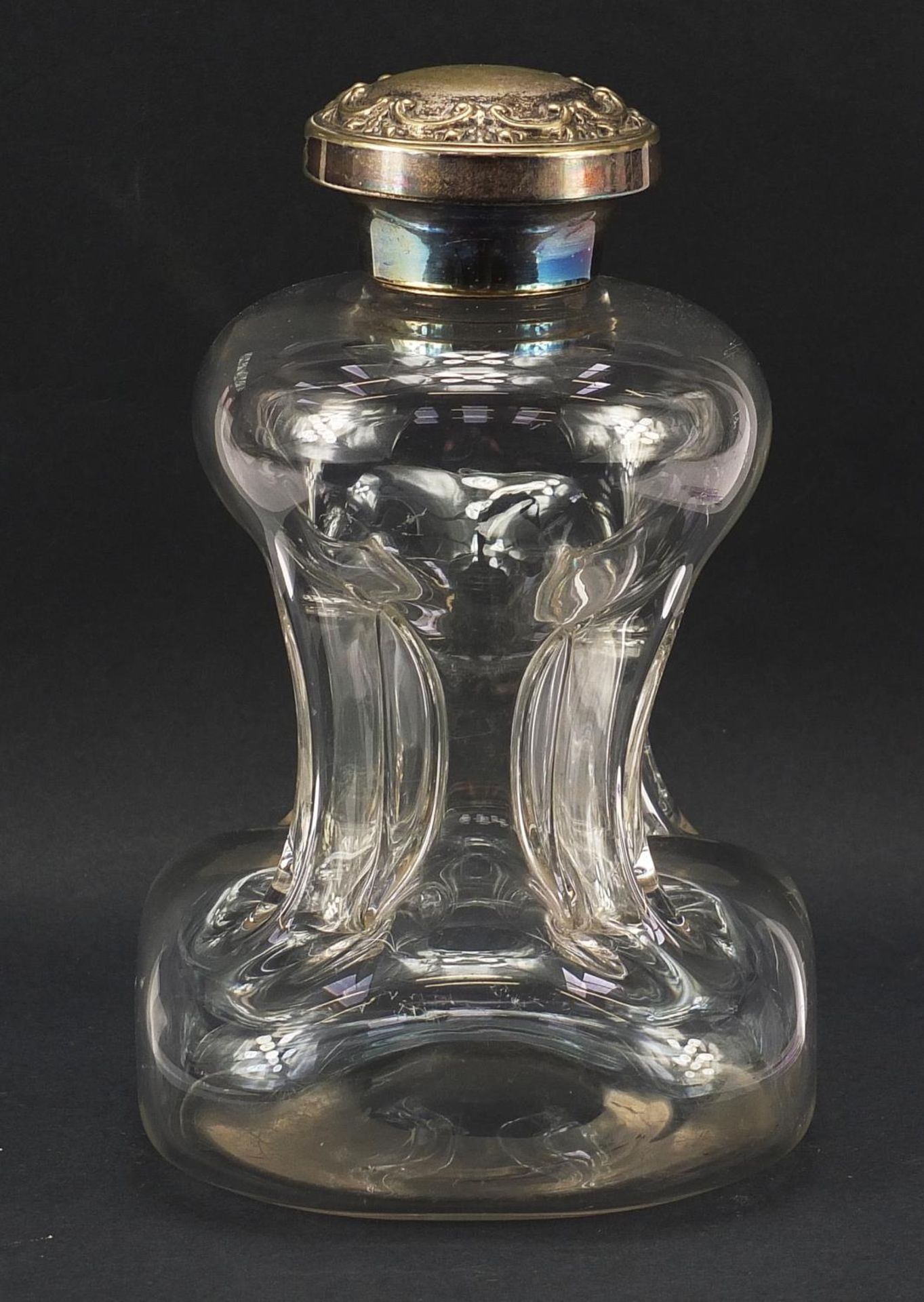 Novelty hour glass decanter with lockable silver plated lid, 18.5cm high : For Further Condition - Bild 2 aus 6
