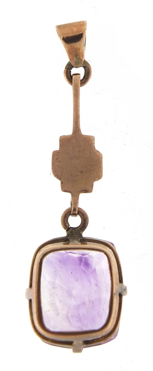 Art Deco unmarked gold purple stone pendant, 3.5cm high, 2.8g : For Further Condition Reports Please - Image 2 of 2