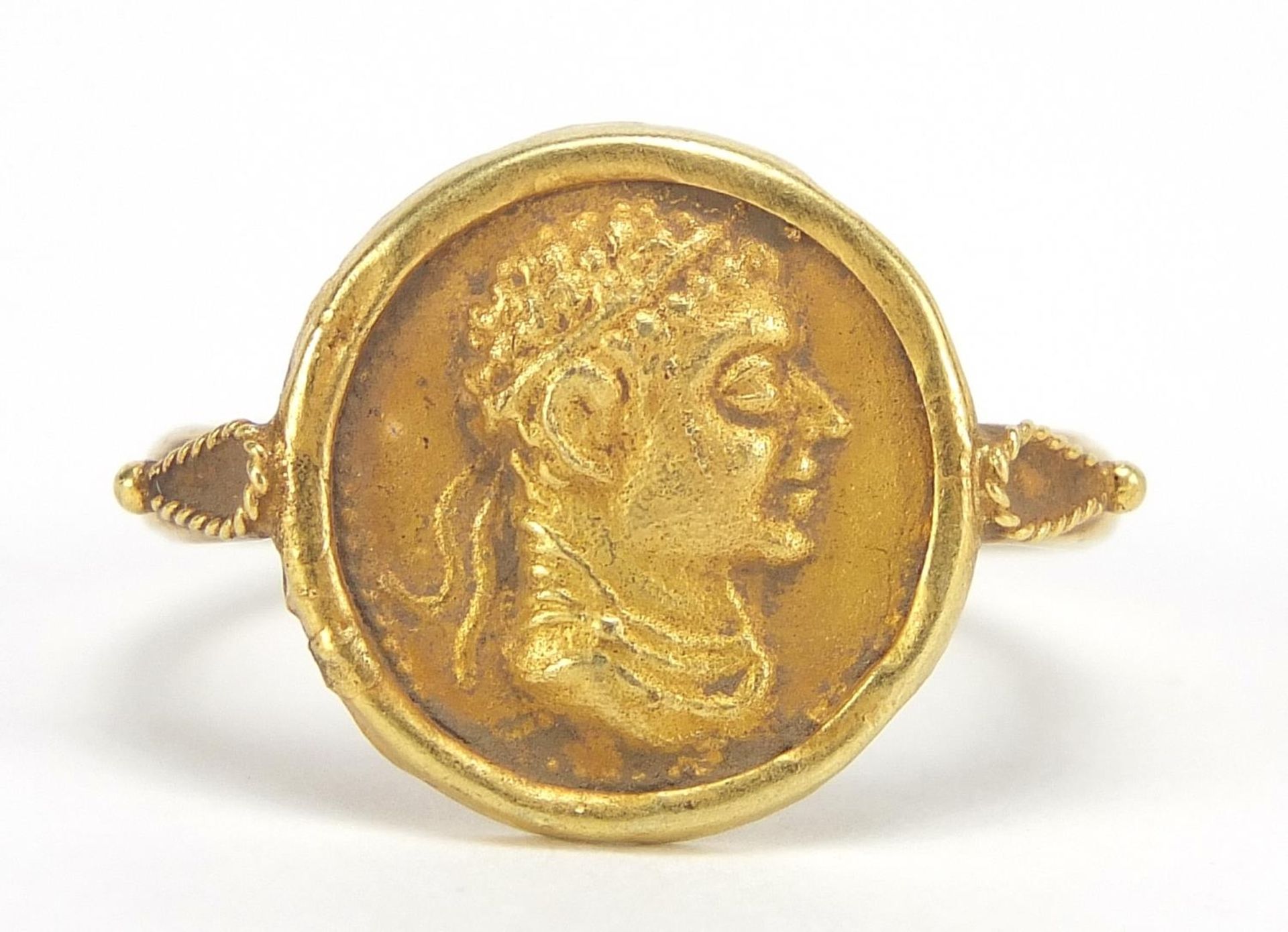 Antique gold Roman head coin ring, size P, 4.7g : For Further Condition Reports Please Visit Our