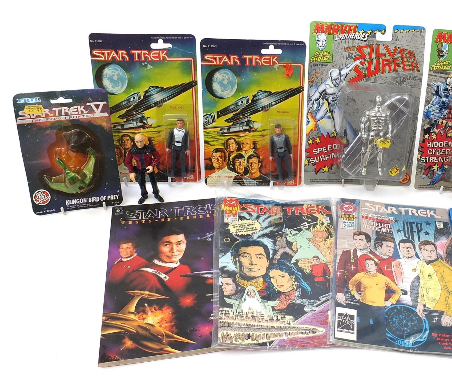 Vintage and later Star Trek and Marvel toys and collectables including four 1979 poseable action - Image 2 of 4