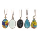 Five silver pendant silver necklaces, some set with semi precious cabochon stones, 16.5g : For