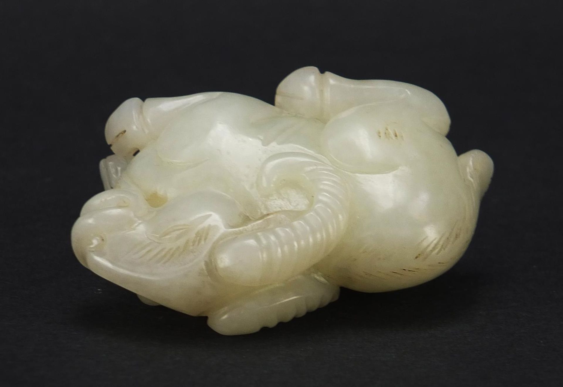 Chinese white jade carving of a ram, 5.5cm in length : For Further Condition Reports Please Visit - Image 6 of 7