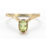 9ct gold peridot ring, size L/M, 1.6g : For Further Condition Reports Please Visit Our Website -