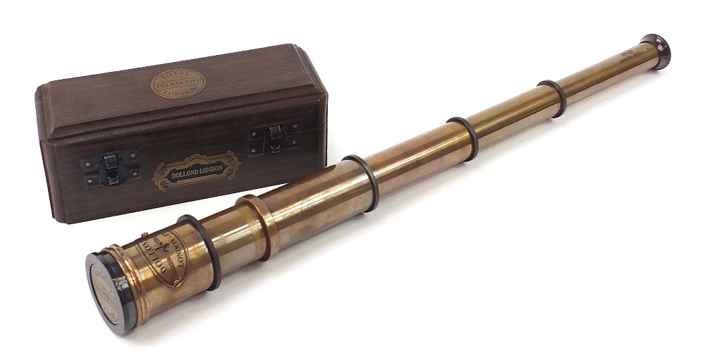 Naval interest three draw telescope with hardwood case, 14.5cm in length : For Further Condition