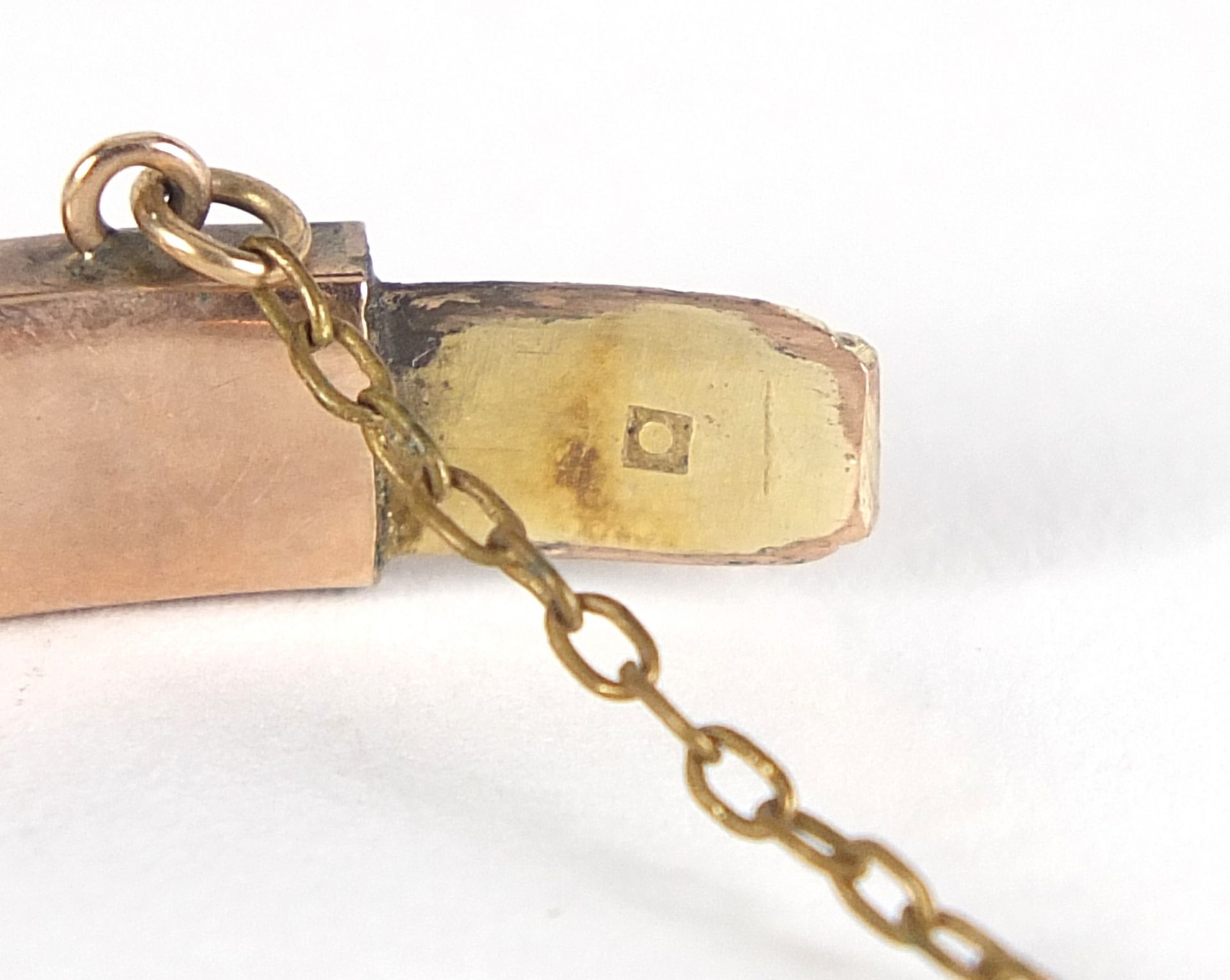 Victorian unmarked gold belt buckle design hinged bangle, 6.5cm wide, 10.2g : For Further - Image 4 of 4