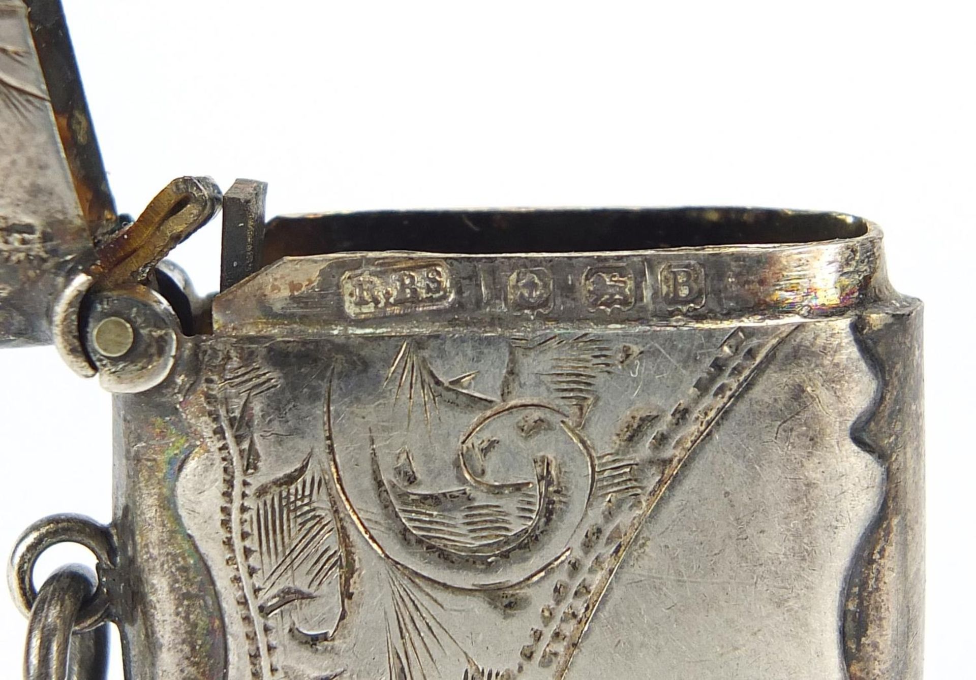 Three Victorian and later silver vestas with engraved decoration, Chester 1899, Birmingham 1898 - Image 11 of 14